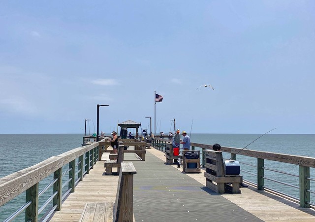 Yaupon Beach Fishing Pier - Oak Island
