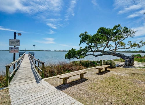 Chadwick Shores - Waterfront Park and Dock