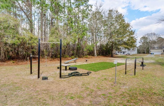 Chadwick Shores - Outdoor Fitness Gym