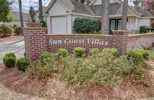 Sun Coast Villas Amenities - Entrance Sign