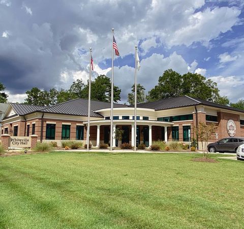 Whiteville in Columbus County - City Hall