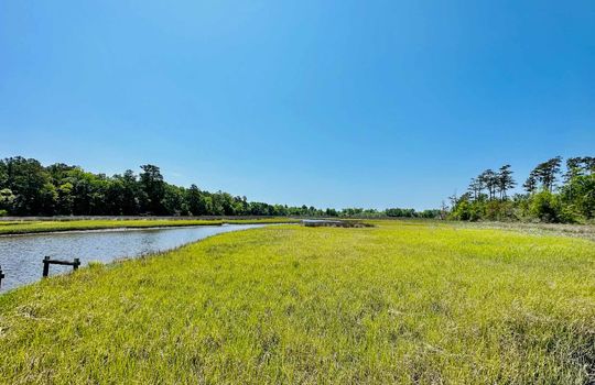 Virginia Bay - Creek Front