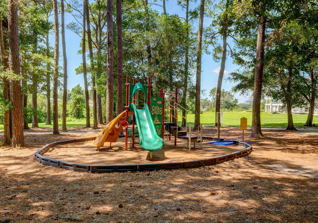 St. James Plantation - Playground