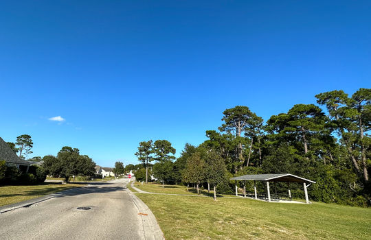 Lords Creek - Greenspace and Picnic Area