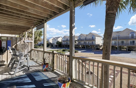702 N. Topsail Drive, Surf City, NC 28445 | Sandcastles By The Sea