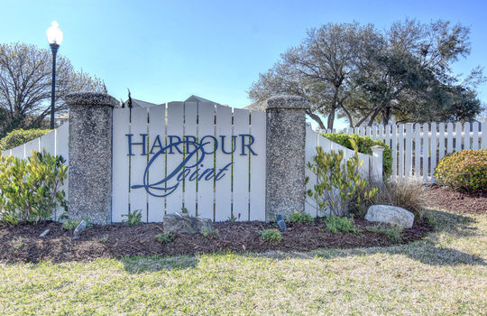 Harbour Point - Entrance Sign