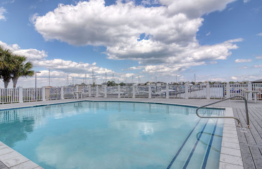 Harbour Point - Swimming Pool