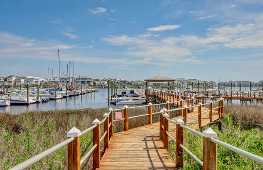 Harbour Point - Pier and Boat Slips