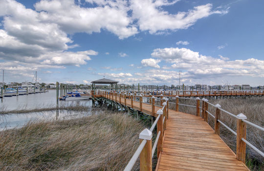 Harbour Point - Pier and Boat Slips