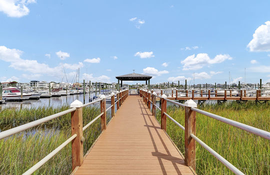 Harbour Point - Pier and Boat Slips