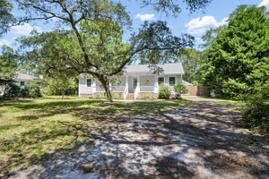 126 Park Avenue, Southport, NC 28461