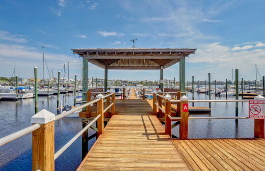 Harbour Point - Pier and Boat Slips