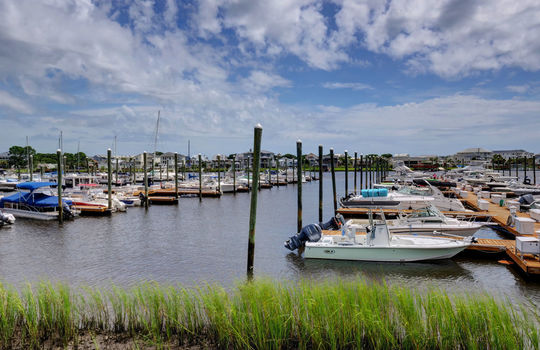 Harbour Point - Pier and Boat Slips