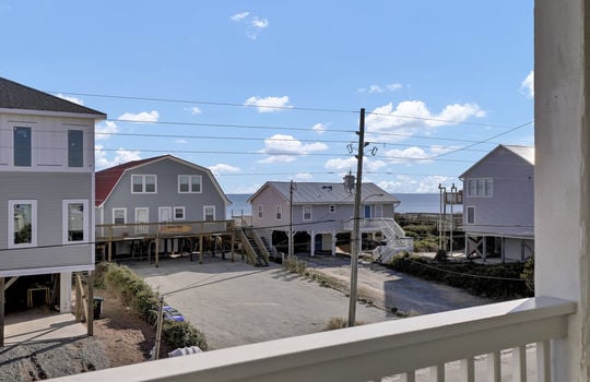 327 N. Shore Drive, Surf City, NC 28445 | Second Row Beach Home