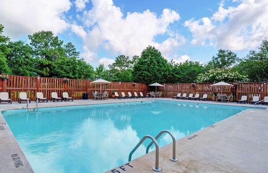 Carriage Hills - Swimming Pool