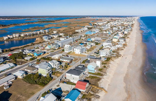 327 N. Shore Drive, Surf City, NC 28445 | Second Row Beach Home