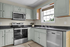 7202 Peppercorn Ct, Wilmington, NC 28411 - Whitney Pines