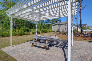 The Villages at Olde Point - Picnic Area