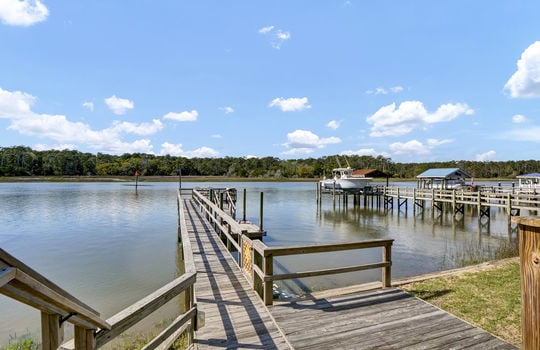 3016 W. Yacht Dr, Oak Island, NC 28465 | Intracoastal Home