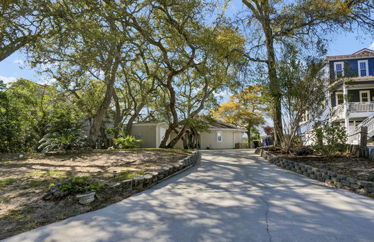 3016 W. Yacht Dr, Oak Island, NC 28465 | Intracoastal Home
