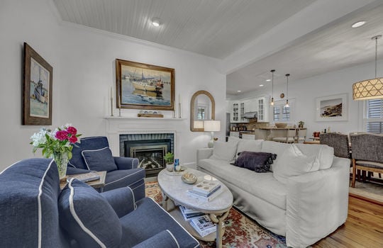209 N. Lord Street, Southport, NC 28461