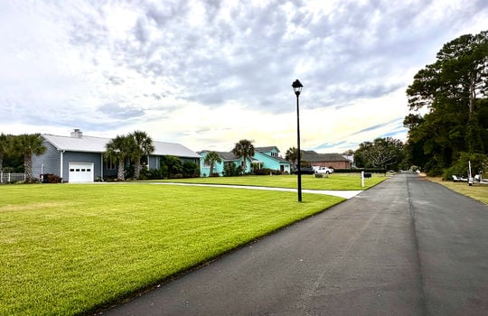 Inlet Point Harbor - Streetscape