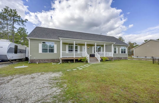 349 Fifty Lakes Dr, Southport, NC 28461