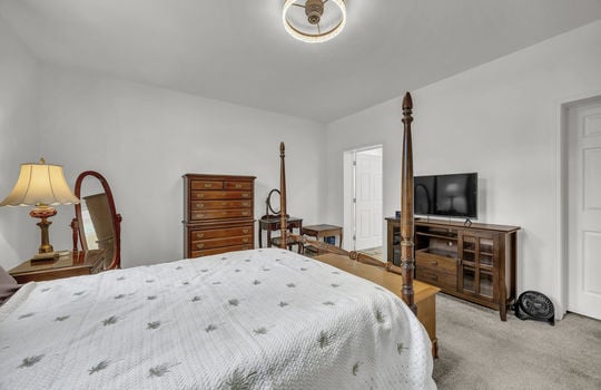 349 Fifty Lakes Dr, Southport, NC 28461