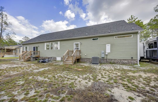 349 Fifty Lakes Dr, Southport, NC 28461
