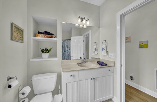 261 Loder Ave, Wilmington, NC 28409