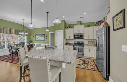 733 Liberty Landing Way, Wilmington, NC 28409 | Covington