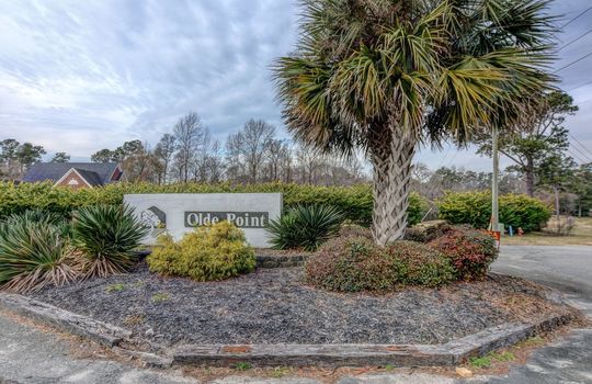 707 N. Green Tee Rd, Hampstead, NC 28443 | Olde Point