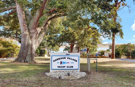 707 N. Green Tee Rd, Hampstead, NC 28443 | Olde Point