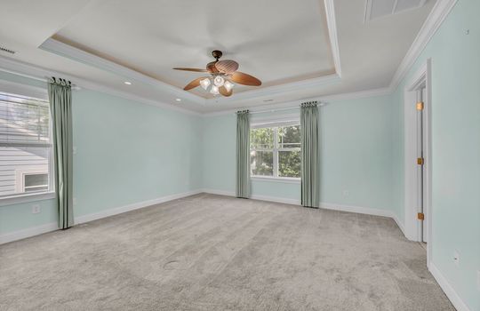 104 NE 8th St, Oak Island, NC 28465