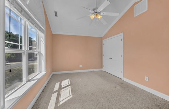 104 NE 8th St, Oak Island, NC 28465