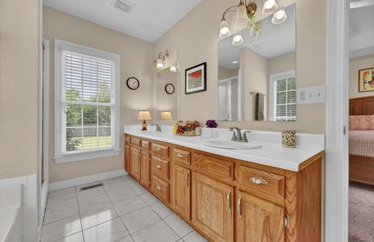 1303 Shenandoah Street, Wilmington, NC 28411 | Brittany Woods