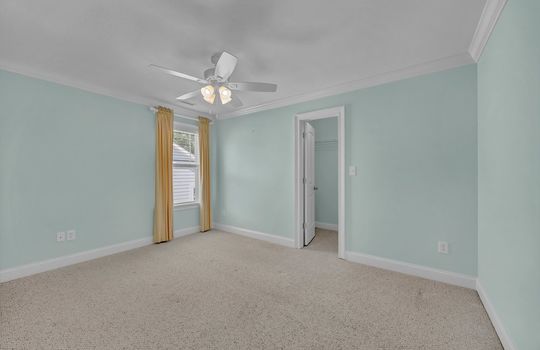 104 NE 8th St, Oak Island, NC 28465