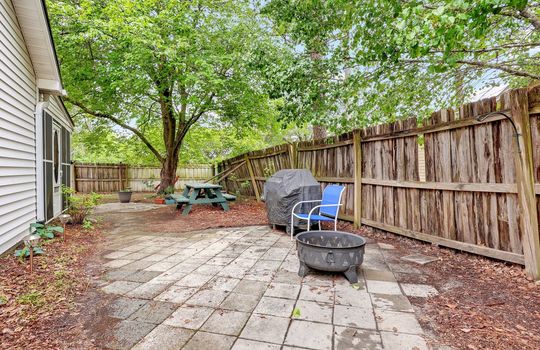 813 Autumn Leaves Ct, Wilmington, NC 28411 | Gordon Woods