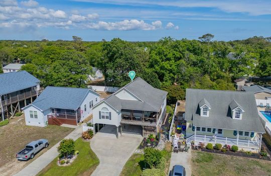 104 NE 8th St, Oak Island, NC 28465