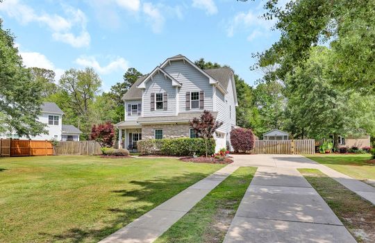 8132 Saltcedar Dr., Wilmington, NC 28411 | Edgewater Trace