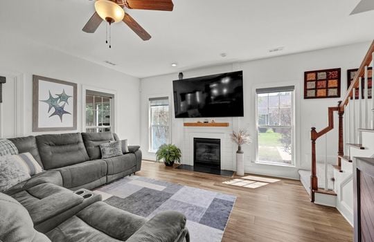 8132 Saltcedar Dr., Wilmington, NC 28411 | Edgewater Trace