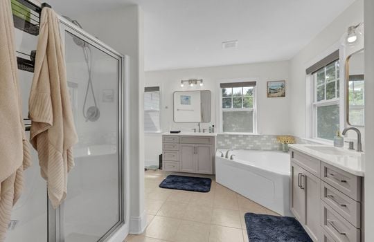 8132 Saltcedar Dr., Wilmington, NC 28411 | Edgewater Trace