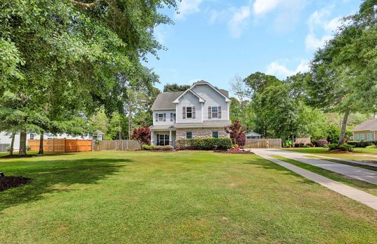 8132 Saltcedar Dr., Wilmington, NC 28411 | Edgewater Trace