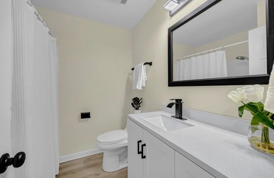 521 Baytree Rd, Wilmington, NC 28409 | Piney Woods