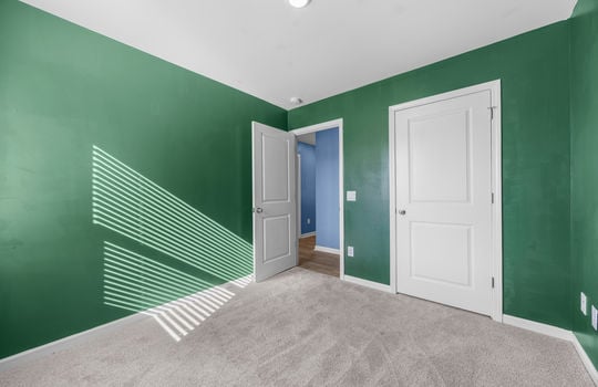 31_bedroom