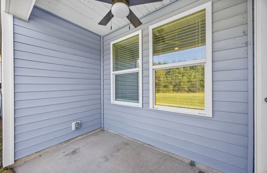 32_covered patio