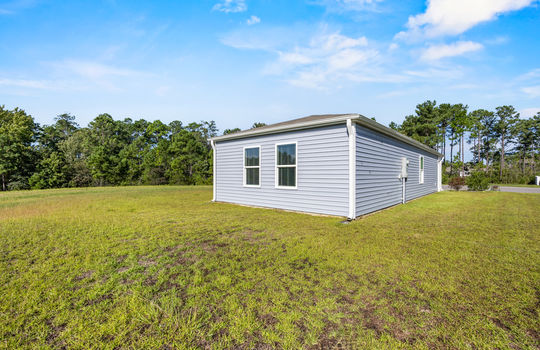 36_back exterior