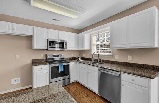 1206 Maple Ridge Rd, Wilmington, NC 28411 | Courtney Pines