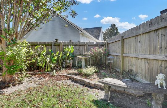 1206 Maple Ridge Rd, Wilmington, NC 28411 | Courtney Pines