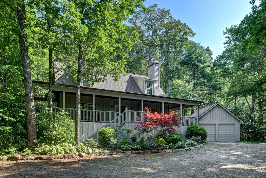 Selling Highlands NC Real Estate, Front Porch Impact
